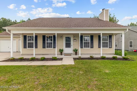 340 Palamino Trl, Jacksonville, NC 28546