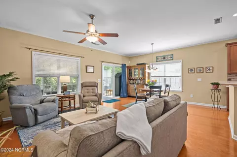103 Penquin Pl, Hampstead, NC 28443 photo 20
