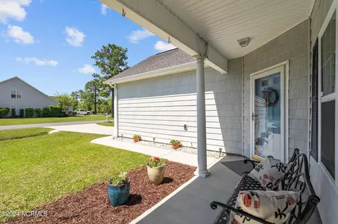 103 Penquin Pl, Hampstead, NC 28443 photo 6