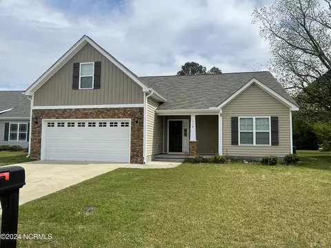 116 Rockland Dr, Greenville, NC 27858