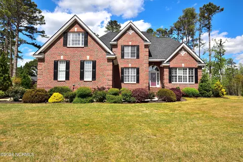 1813 Green Valley Ln, Rocky Mount, NC 27804