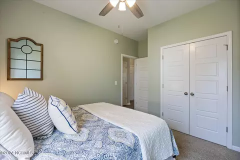 Bedroom - 281 Sparrows Bnd, Hampstead, NC 28443 photo 2 of 11