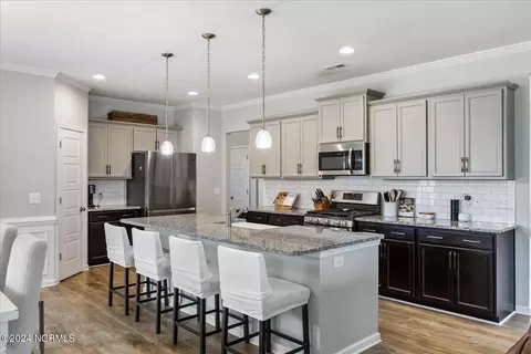 Kitchen - 281 Sparrows Bnd, Hampstead, NC 28443 photo 1 of 5