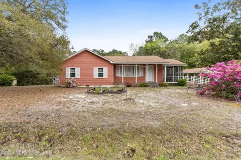 1613 Stanbury Rd SW, Supply, NC 28462