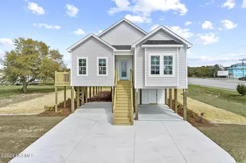 104 Flippers Cove Dr #9, Cedar Point, NC 28584