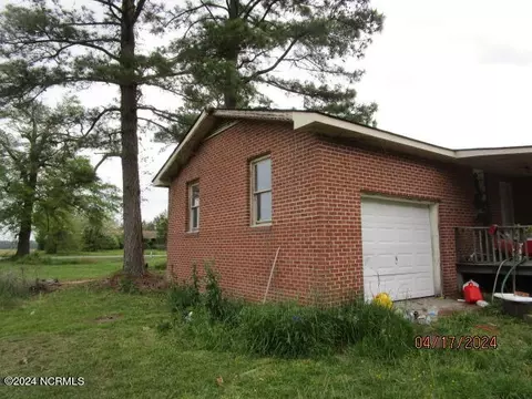 Exterior - 550 Ryland Rd, Tyner, NC 27980 photo 6 of 24