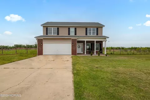 107 Hardin Dr, Maysville, NC 28555