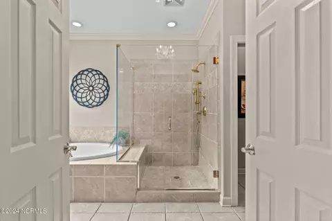 Bath - 21 Lasswade Dr, Pinehurst, NC 28374 photo 1 of 4