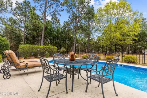 Exterior - 21 Lasswade Dr, Pinehurst, NC 28374 photo 6 of 7