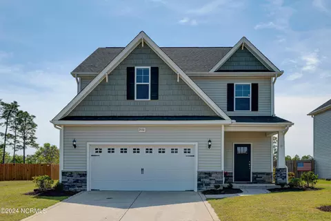 2570 Longleaf Pine Cir, Leland, NC 28451