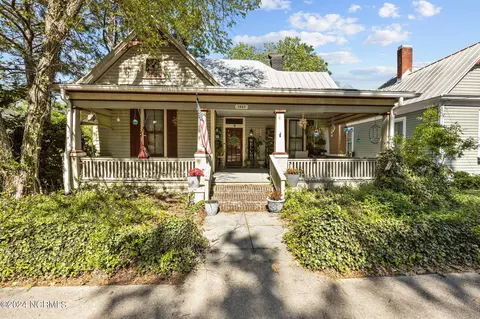 1307 N Main St, Tarboro, NC 27886
