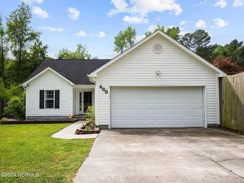 488 Comfort Rd, Richlands, NC 28574