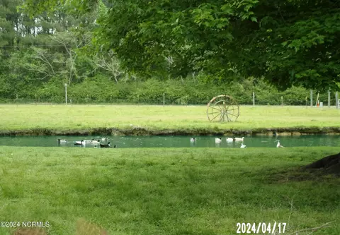 View/Area - 144 Ferris Dr, Atkinson, NC 28421 photo 3 of 11