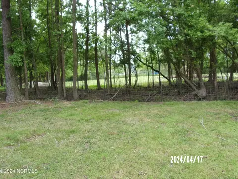 View/Area - 144 Ferris Dr, Atkinson, NC 28421 photo 6 of 11