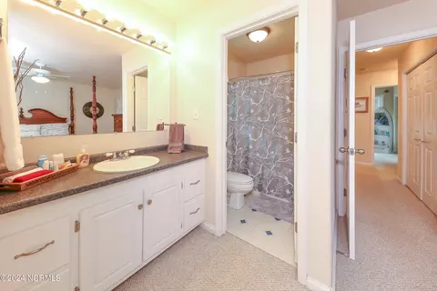 Bath - 396 E Ridge Rd, Shawboro, NC 27973 photo 2 of 4