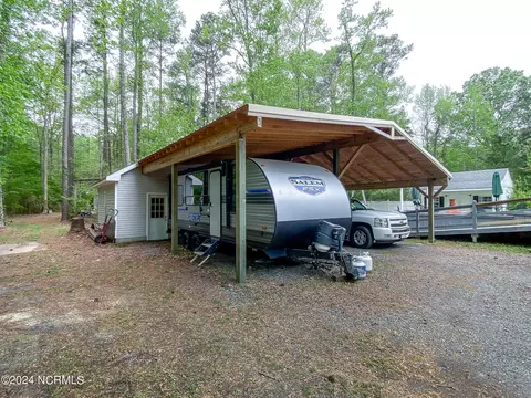 Exterior - 396 E Ridge Rd, Shawboro, NC 27973 photo 4 of 9