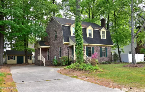 4017 Crosswinds Dr, Rocky Mount, NC 27803