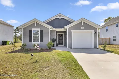 216 New Home Pl, Holly Ridge, NC 28445