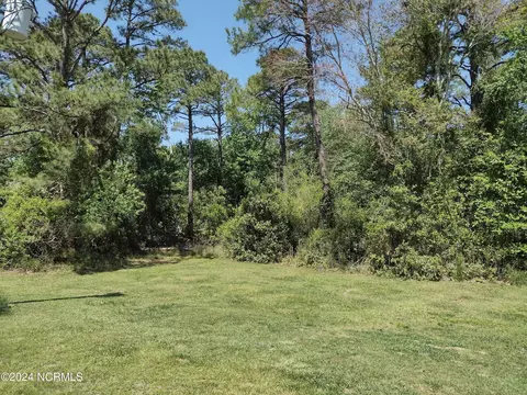 2026 Caracara Dr, New Bern, NC 28560