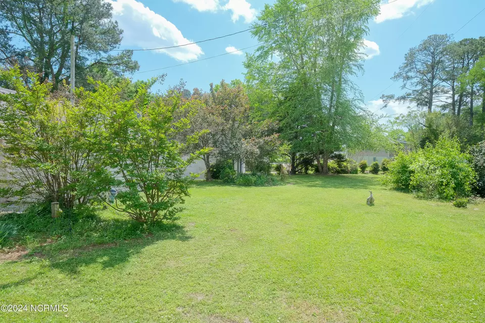 319 W Queen St, Edenton, NC 27932 21 Photos Movoto