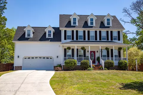 109 England Ln, Richlands, NC 28574