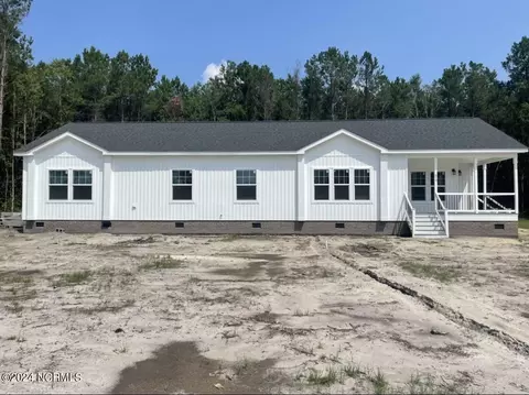 2283 Blackhawk Dr, Farmville, NC 27828