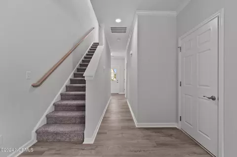 Entry Way - 251 Winstead Loop, Richlands, NC 28574 photo 3 of 4