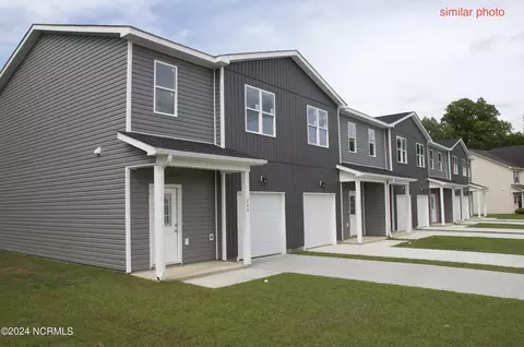 255 Winstead Loop, Richlands, NC 28574