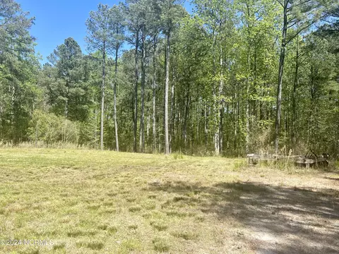 437 Flagship Dr, Edenton, NC 27932