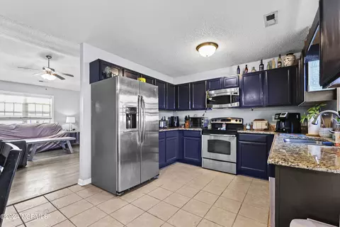 Kitchen - 103 Gamble Way, Hubert, NC 28539 photo 3 of 3