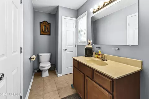 Bath - 103 Gamble Way, Hubert, NC 28539 photo 1 of 3
