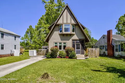 122 Kenwood Ave, Wilmington, NC 28405
