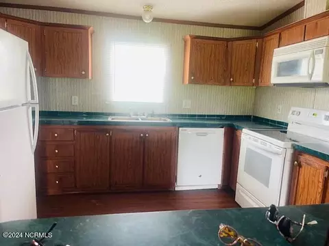 2503 Sutton Loop Rd, La Grange, NC 28551 photo 5