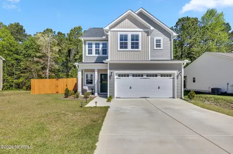 150 Broadleaf Dr, Jacksonville, NC 28546