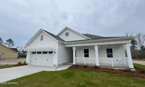 85 Allbrook Way, Hampstead, NC 28443