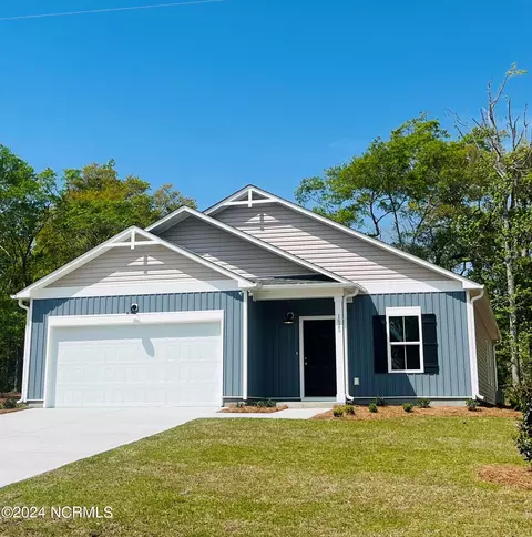 1625 Star Cross Dr SW, Shallotte, NC 28470