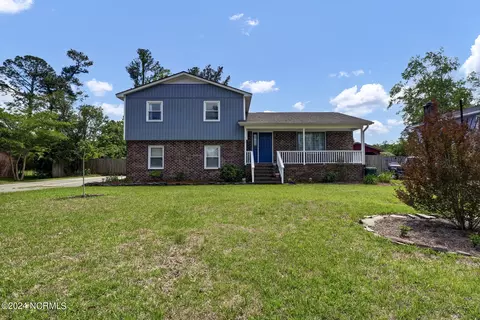 112 Elder Dr, Wilmington, NC 28405