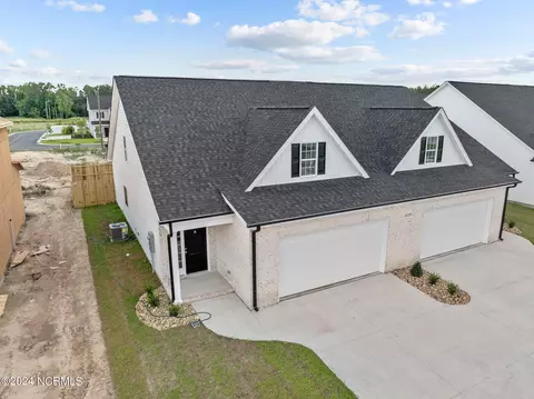 1413 Dorset Dr #A, Greenville, NC 27834