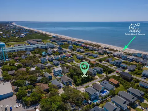 112 SE 54 St, Oak Island, NC 28465