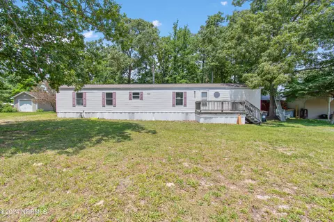 218 Maple Creek Rd SW, Supply, NC 28462