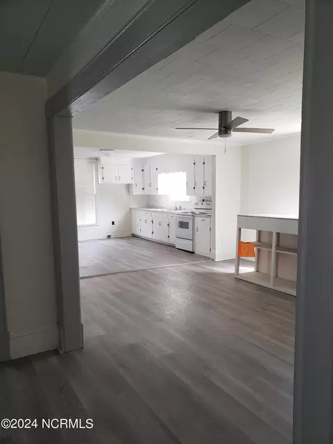 Kitchen - 124 Spring St, Hamlet, NC 28345 photo 1 of 2