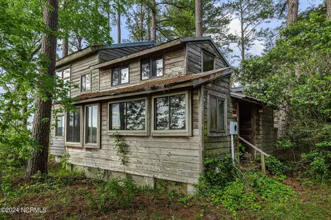 115 Fir Ridge Ln, Beaufort, NC 28516