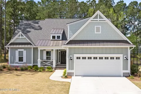 Exterior - 248 Jackline Dr, Hampstead, NC 28443 photo 2 of 8