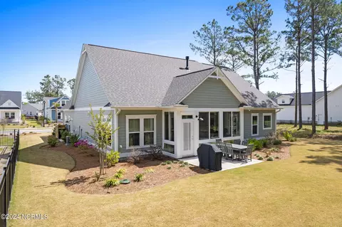Exterior - 248 Jackline Dr, Hampstead, NC 28443 photo 5 of 8