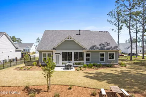 Exterior - 248 Jackline Dr, Hampstead, NC 28443 photo 4 of 8