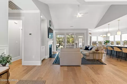 Entry Way - 248 Jackline Dr, Hampstead, NC 28443 photo 1 of 1
