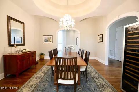 Dining - 10 Braemar Rd, Pinehurst, NC 28374 photo 4 of 6