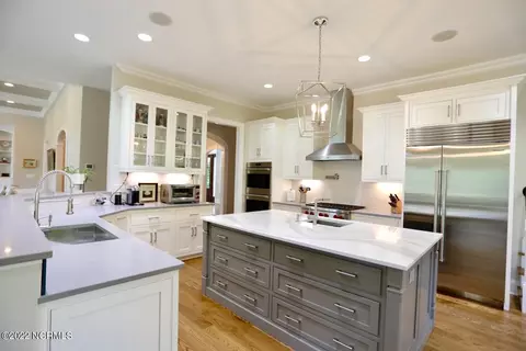 Kitchen - 10 Braemar Rd, Pinehurst, NC 28374 photo 1 of 6