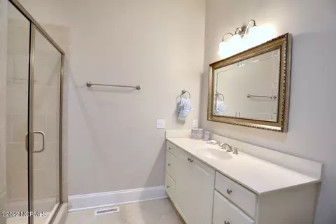 Bath - 10 Braemar Rd, Pinehurst, NC 28374 photo 6 of 9
