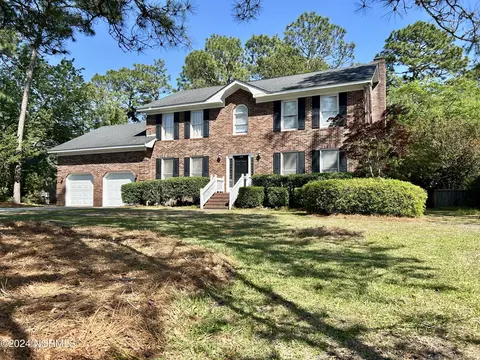 3225 Grey Leaf Dr, Wilmington, NC 28409